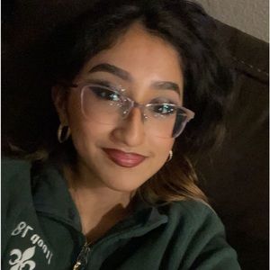 Meet your Posher, Veronica